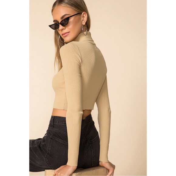 REVOLVE SUPERDOWN Beige Ribbed Knit Stretchy Bodycon Cut Out Turtleneck Sweater - Picture 9 of 17